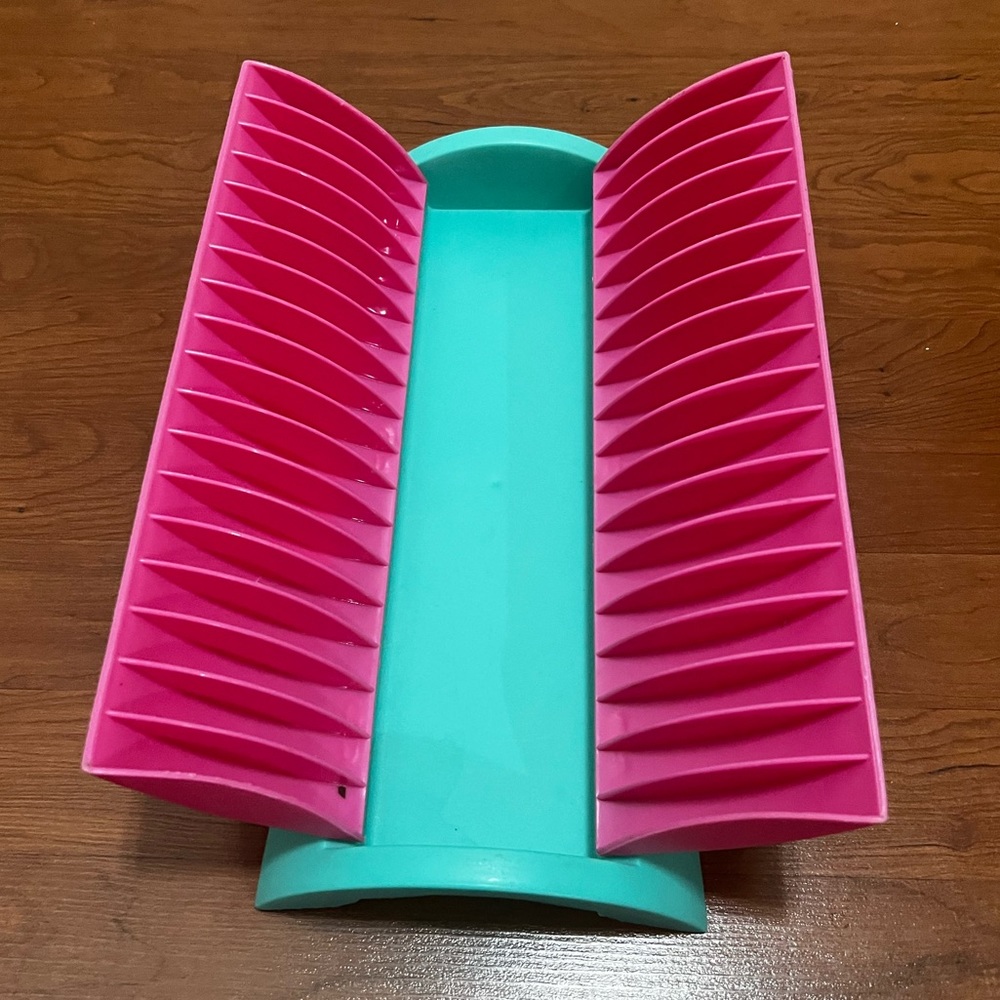 Ratan Dish Rack | Pink and Blue
